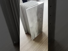 ब्लैक एनोडाइज्ड 6060 एल्यूमीनियम हीटसिंक एक्सट्रूज़न प्रोफाइल T66