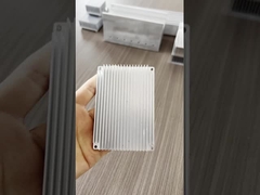 6063- T5 सिल्वर ब्लैक सिलेंडर शेल इंडस्ट्रियल एल्यूमीनियम प्रोफाइल