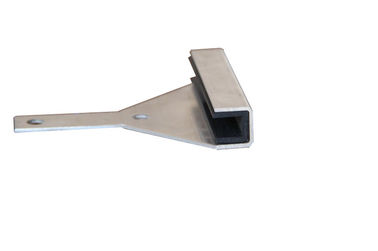 Anodized AL6063 - टी 5 सौर छत माउंटिंग सिस्टम - मध्य हुक