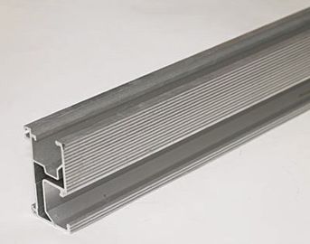 Anodized AL600-T5 एल्यूमिनियम के साथ चांदी सौर छत माउंटिंग रेल