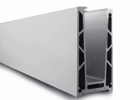 Anodized एल्यूमीनियम हाथ रेलिंग यू चैनल ग्लास मिश्र धातु 6063 T5